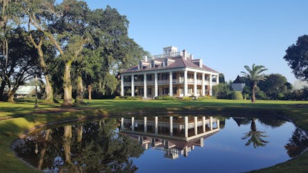 Houmas House estate and gardens guided mansion tour